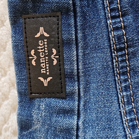 NANETTE LEPORE WOMENS WASHED BLUE DISTRESSED JEANS SIZE 8 NEW WITH TAGS - Picture 11 of 15